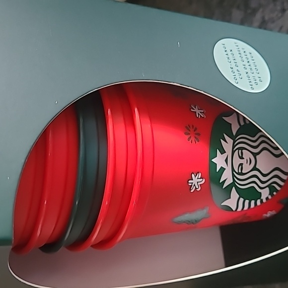 Starbucks Christmas Themed Reusable Color Changing Hot Cups w/Lids - NEW - Picture 5 of 9